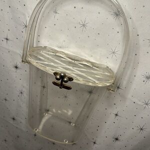 VINTAGE CLEAR LUCITE PURSE